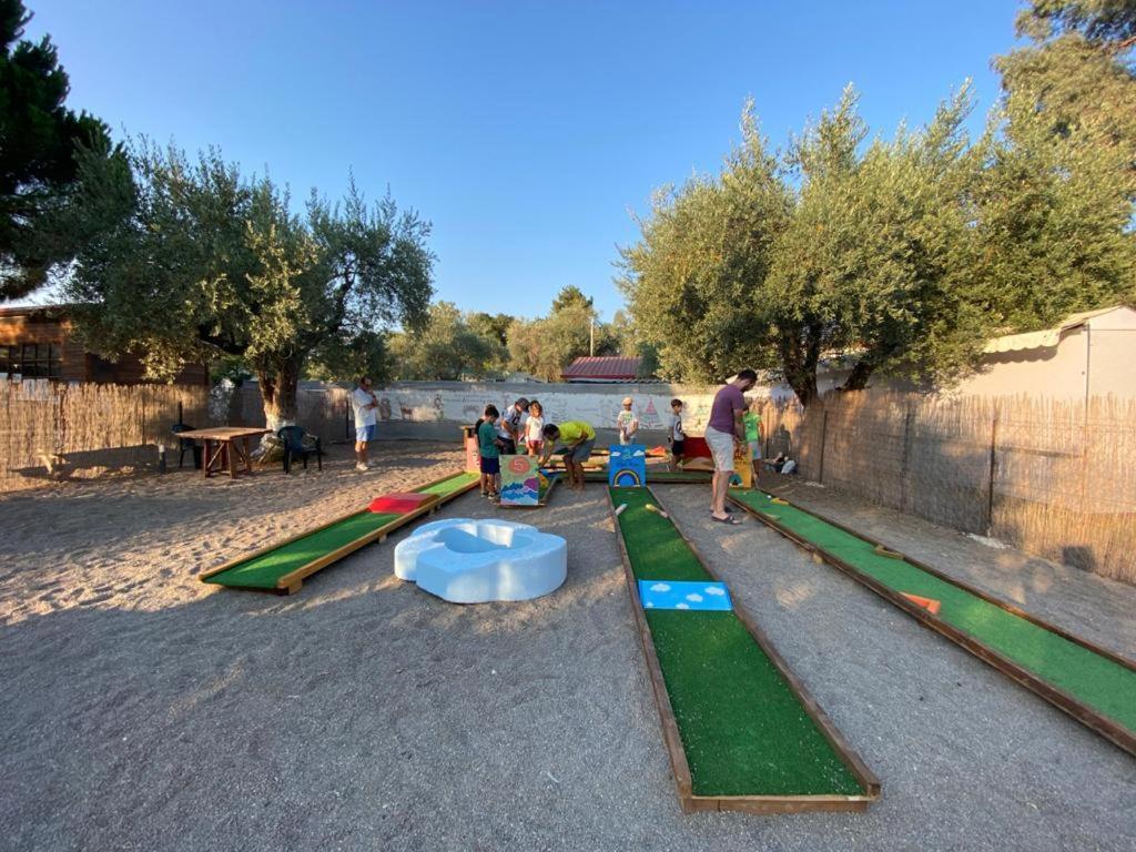 Nisi Glamping Hotel Rahón-part Kültér fotó