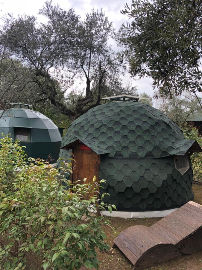 Nisi Glamping Hotel Rahón-part Kültér fotó