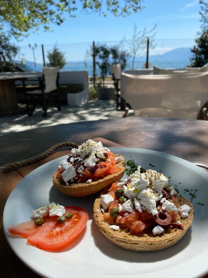 Nisi Glamping Hotel Rahón-part Kültér fotó
