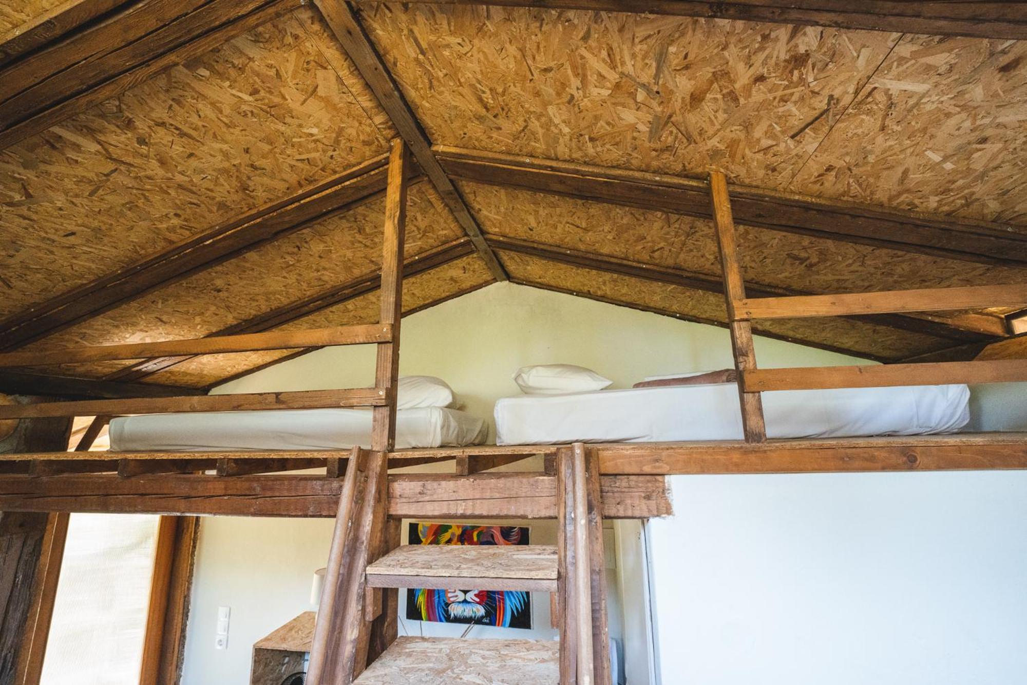 Nisi Glamping Hotel Rahón-part Szoba fotó